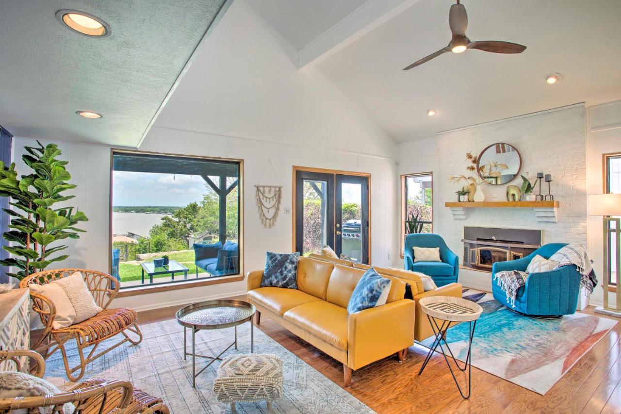 Chic Lakefront Granbury Getaway With Private Dock! 外观 照片